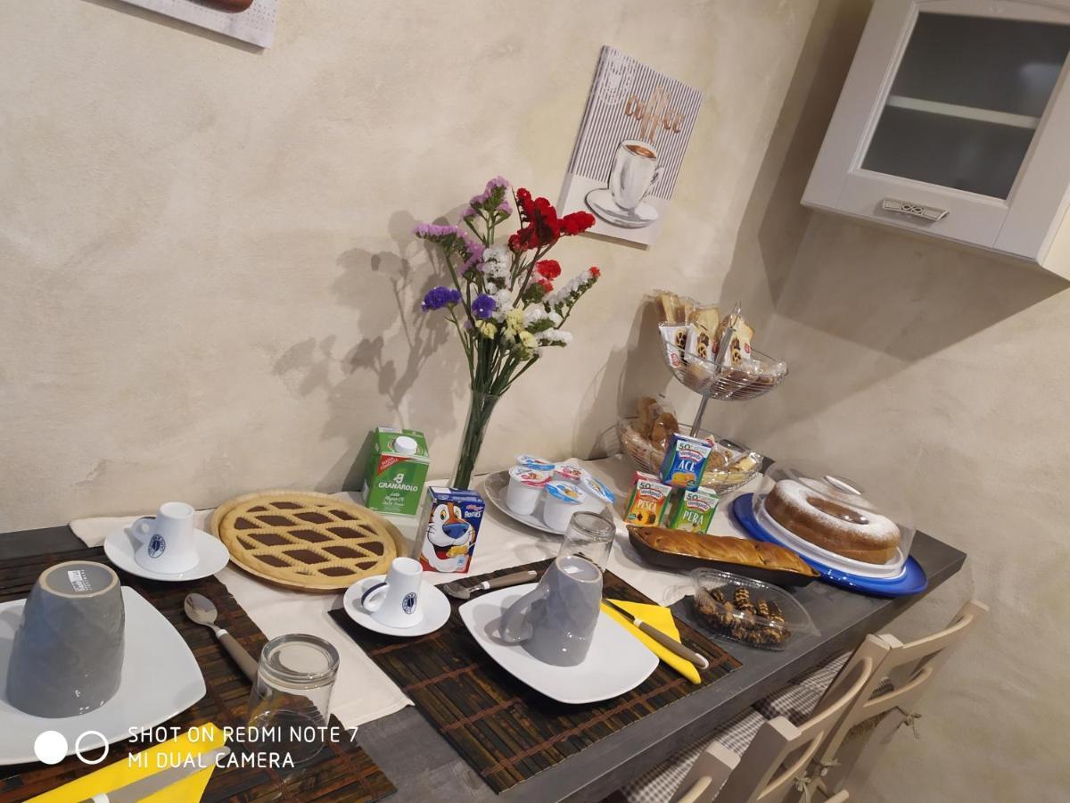 Afrodite Luxury Suite Veglie Luaran gambar